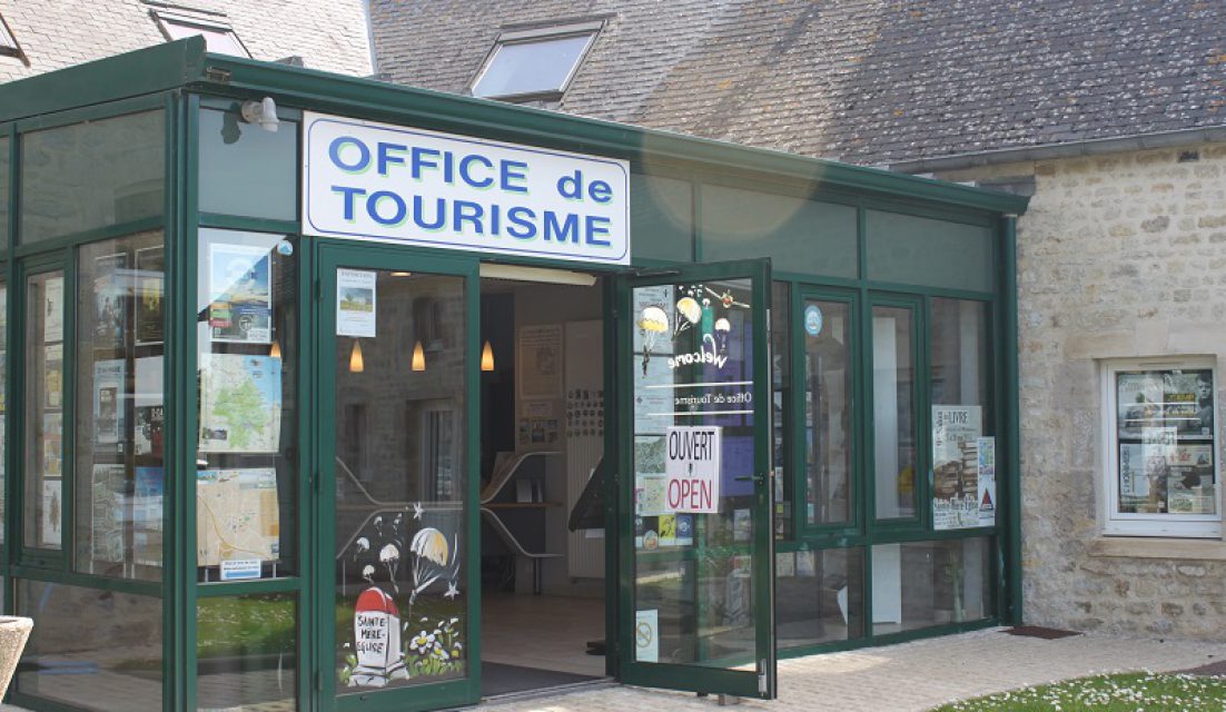 office tourisme accueil information guide touristique baie cotentin sainte mere eglise
